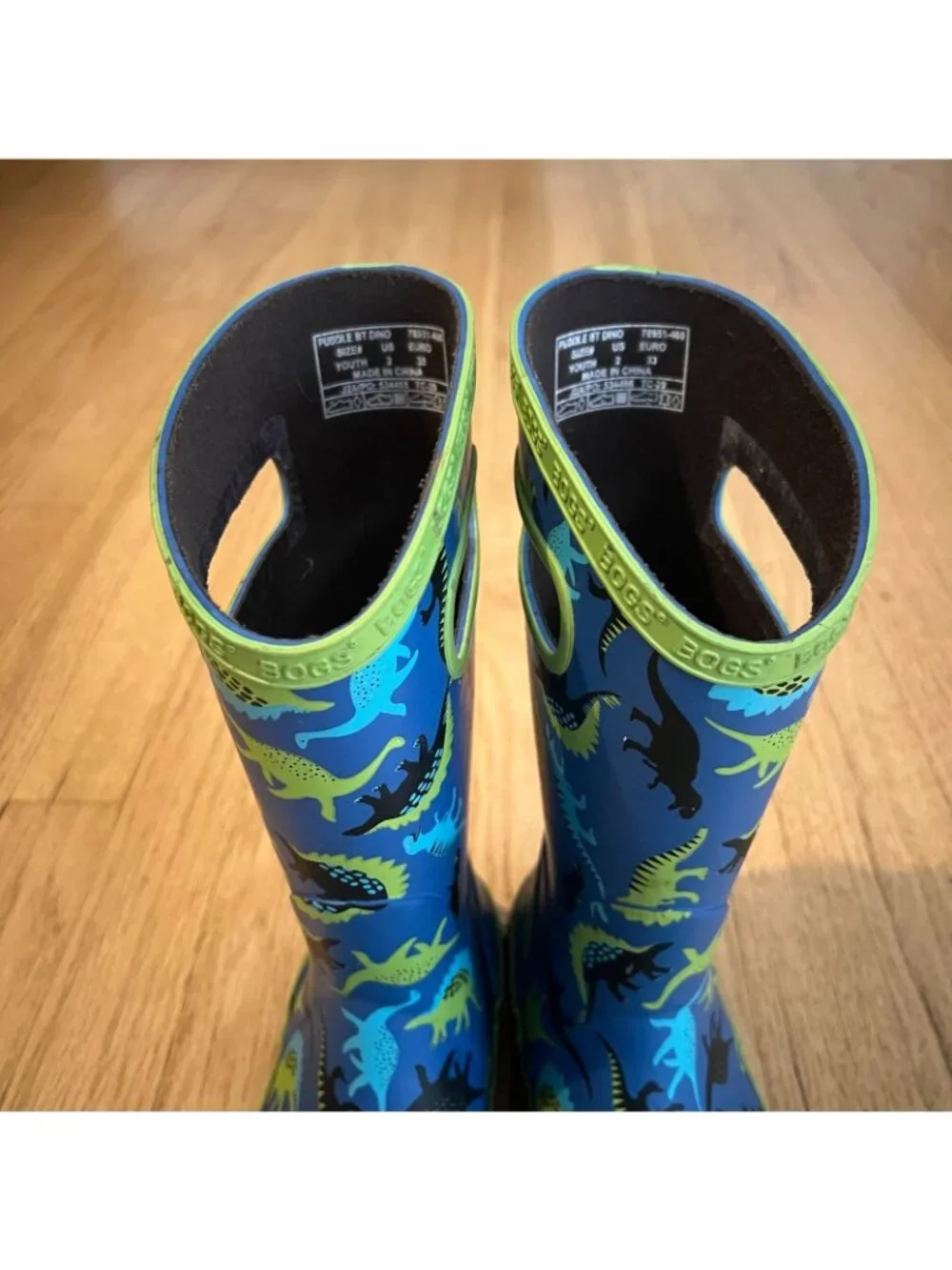 Bogs Kids Puddle Blue Dinosaur Rubber Rain Boots Youth Size 2